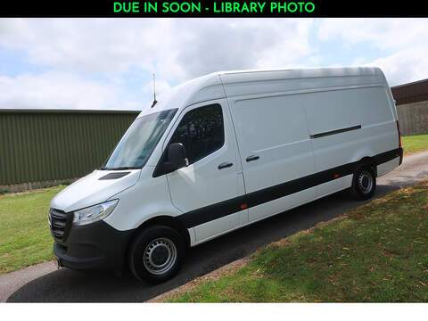 Mercedes-Benz Sprinter 2.0 315 CDI Progressive Panel Van 5dr Diesel Manual RWD L3 H2 Euro 6 (s/s) (150 ps) - U387