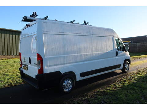 Peugeot Boxer 2.2 BlueHDi 335 S Panel Van 5dr Diesel Manual L3 H2 Euro 6 (s/s) (140 ps) - U401