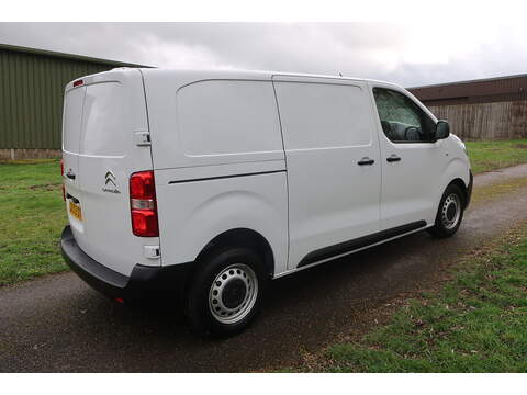 Citroen Dispatch 2.0 BlueHDi 1400 Enterprise Pro M Panel Van 6dr Diesel Manual FWD 2 Euro 6 (s/s) (145 ps) - U431