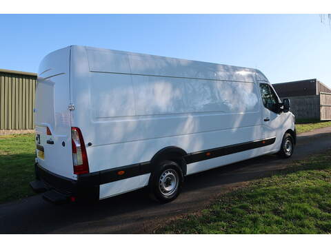 Renault Trucks Master 2.3 DCI 3T5 L4 H2 Heavy Duty Red Edition RWD Euro 6 (145 bhp) - U437