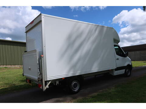 Mercedes-Benz Sprinter 2.0 315 CDI Progressive Luton 2dr Diesel Manual RWD L3 Euro 6 (s/s) (150 ps) - U453