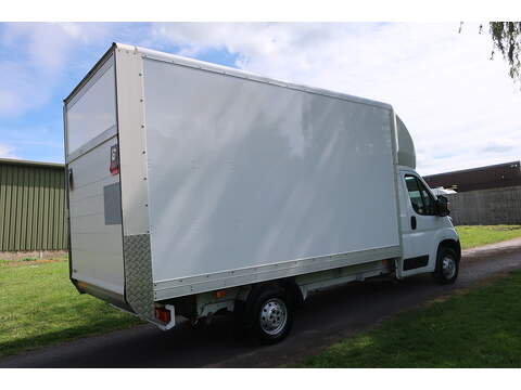 Peugeot Boxer 2.2 Blue HDI 335 L4 Luton Euro 6 (140 bhp) - U475
