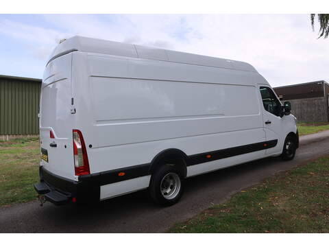 Renault Master 2.3 dCi ENERGY 35 Business L4 H3 Panel Van RWD Euro 6 (TRW) (145 bhp) - U481