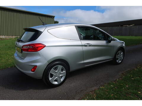 Ford Fiesta Van 1.5 TDCi Car Derived Van 3dr Diesel Manual Euro 6 (s/s) (85 ps) - U500