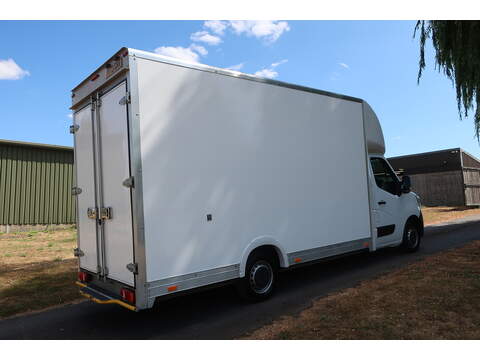 Renault Trucks Master 2.3 DCI 3T5 L3 Low Loader (4.4 Metre) FWD Euro 6 (145 bhp) - U528