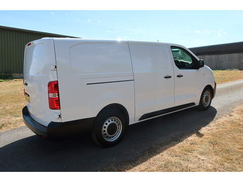 Citroen Dispatch 2.0 BlueHDi 1400 Enterprise Edition XL Panel Van 6dr Diesel EAT8 FWD 3 Euro 6 (s/s) (145 ps) - U562