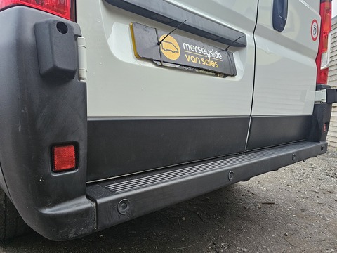 2.2 BlueHDi 335 Professional Panel Van 5dr Diesel Manual L2 H2 Euro 6 (s/s) (140 ps)