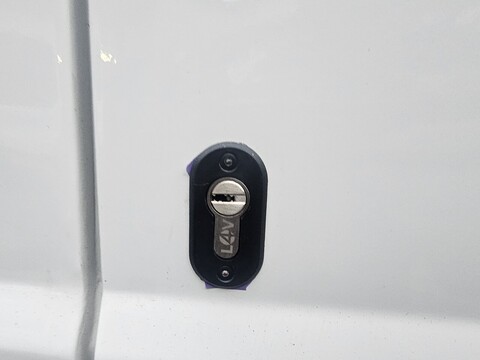 2.2 BlueHDi 335 Professional Panel Van 5dr Diesel Manual L2 H2 Euro 6 (s/s) (140 ps)