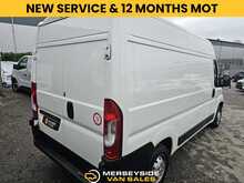 Peugeot Boxer 2.2 BlueHDi 335 Professional Panel Van 5dr Diesel Manual L2 H2 Euro 6 (s/s) (140 ps) 