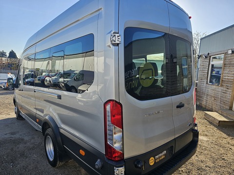 2.2 TDCi 460 HDT Minibus 4dr Diesel Manual L4 H3 (18 seats) (196 g/km, 123 bhp) Minibus Manual Diesel