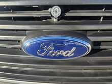 Ford Transit 2.2 TDCi 460 HDT Minibus 4dr Diesel Manual L4 H3 (18 seats) (196 g/km, 123 bhp) 