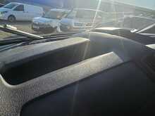 Ford Transit 2.2 TDCi 460 HDT Minibus 4dr Diesel Manual L4 H3 (18 seats) (196 g/km, 123 bhp) 