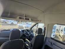 Ford Transit 2.2 TDCi 460 HDT Minibus 4dr Diesel Manual L4 H3 (18 seats) (196 g/km, 123 bhp) 