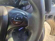 Ford Transit 2.2 TDCi 460 HDT Minibus 4dr Diesel Manual L4 H3 (18 seats) (196 g/km, 123 bhp) 