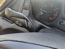 Ford Transit 2.2 TDCi 460 HDT Minibus 4dr Diesel Manual L4 H3 (18 seats) (196 g/km, 123 bhp) 