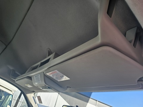 2.2 TDCi 460 HDT Minibus 4dr Diesel Manual L4 H3 (18 seats) (196 g/km, 123 bhp) Minibus Manual Diesel