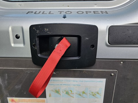 2.2 HDi 435 Panel Van 5dr Diesel Manual L4 H2 Euro 5 (130 ps) Panel Van Manual Diesel