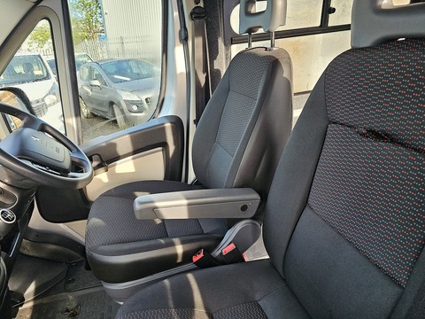 2.2 HDi 435 Panel Van 5dr Diesel Manual L4 H2 Euro 5 (130 ps) Panel Van Manual Diesel