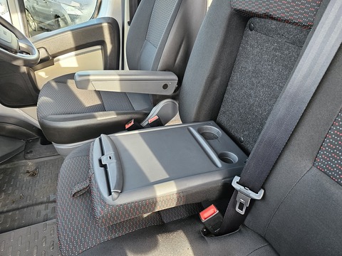 2.2 HDi 435 Panel Van 5dr Diesel Manual L4 H2 Euro 5 (130 ps) Panel Van Manual Diesel