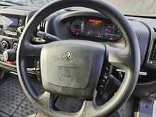 Peugeot Boxer 2.2 HDi 435 Panel Van 5dr Diesel Manual L4 H2 Euro 5 (130 ps) 