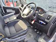 Peugeot Boxer 2.2 HDi 435 Panel Van 5dr Diesel Manual L4 H2 Euro 5 (130 ps) 