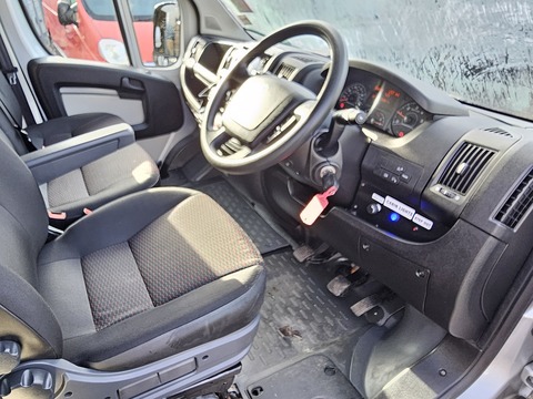 2.2 HDi 435 Panel Van 5dr Diesel Manual L4 H2 Euro 5 (130 ps) Panel Van Manual Diesel