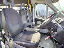 Peugeot Boxer 2.2 HDi 435 Panel Van 5dr Diesel Manual L4 H2 Euro 5 (130 ps) 