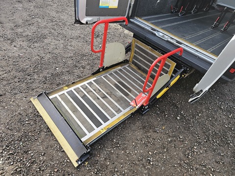 2.2 HDi 435 Panel Van 5dr Diesel Manual L4 H2 Euro 5 (130 ps) Panel Van Manual Diesel