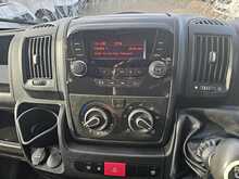 Peugeot Boxer 2.2 HDi 435 Panel Van 5dr Diesel Manual L4 H2 Euro 5 (130 ps) 