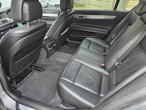 3.0 730Ld SE Saloon 4dr Diesel Auto Euro 5 (s/s) (258 ps) Saloon Automatic Diesel