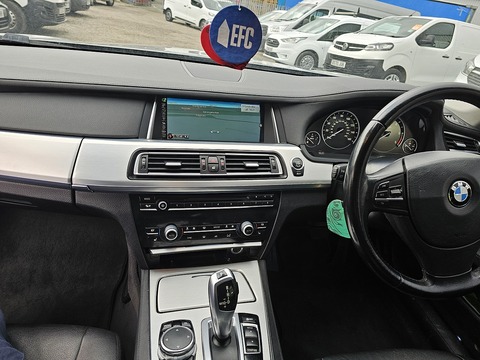 3.0 730Ld SE Saloon 4dr Diesel Auto Euro 5 (s/s) (258 ps) Saloon Automatic Diesel