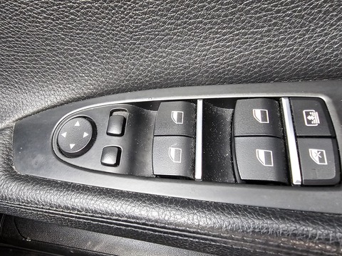 3.0 730Ld SE Saloon 4dr Diesel Auto Euro 5 (s/s) (258 ps) Saloon Automatic Diesel