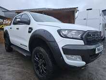 Ford Ranger 3.2 TDCi Wildtrak Pickup Double Cab 4dr Diesel Auto 4WD Euro 5 (200 ps) 