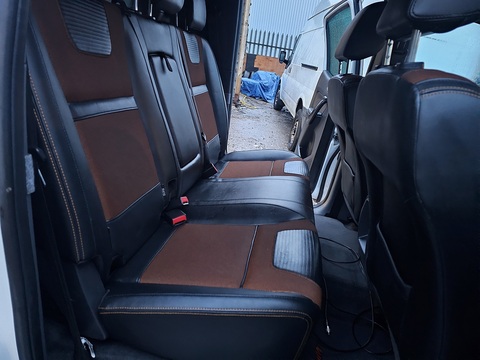 3.2 TDCi Wildtrak Pickup Double Cab 4dr Diesel Auto 4WD Euro 5 (200 ps)