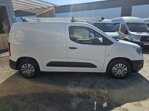 1.6 Turbo D 2000 Edition Panel Van 4dr Diesel Manual L1 H1 Euro 6 (75 ps)