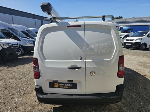 1.6 Turbo D 2000 Edition Panel Van 4dr Diesel Manual L1 H1 Euro 6 (75 ps)