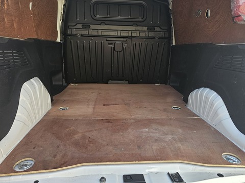 1.6 Turbo D 2000 Edition Panel Van 4dr Diesel Manual L1 H1 Euro 6 (75 ps)