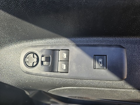 1.6 Turbo D 2000 Edition Panel Van 4dr Diesel Manual L1 H1 Euro 6 (75 ps)