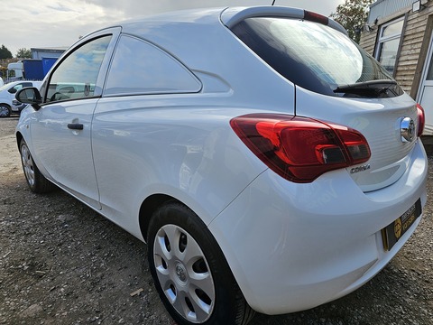 1.3 CDTi ecoFLEX 16v Car Derived Van 3dr Diesel Manual FWD L1 H1 (90 g/km, 94 bhp)