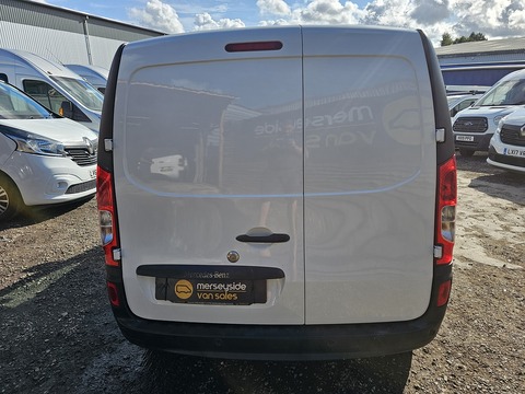 1.5 109 CDI Pure Panel Van 5dr Diesel Manual L2 Euro 6 (94 ps)