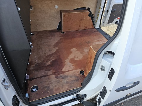 1.5 109 CDI Pure Panel Van 5dr Diesel Manual L2 Euro 6 (94 ps)