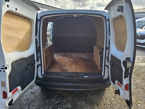 1.5 109 CDI Pure Panel Van 5dr Diesel Manual L2 Euro 6 (94 ps)