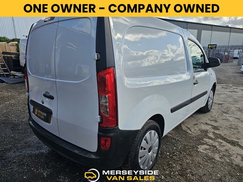 1.5 109 CDI Pure Panel Van 5dr Diesel Manual L2 Euro 6 (94 ps)