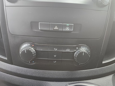 1.7 110 CDI Progressive Panel Van 5dr Diesel Manual FWD L2 Euro 6 (s/s) (LWB) (102 ps)