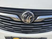 Vauxhall Combo 1.5 Turbo D 2300 Sportive Panel Van 6dr Diesel Manual L2 H1 Euro 6 (100 ps) 