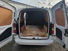 Vauxhall Combo 1.5 Turbo D 2300 Sportive Panel Van 6dr Diesel Manual L2 H1 Euro 6 (100 ps) 