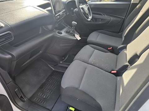 1.5 Turbo D 2300 Sportive Panel Van 6dr Diesel Manual L2 H1 Euro 6 (100 ps)