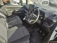 Vauxhall Combo 1.5 Turbo D 2300 Sportive Panel Van 6dr Diesel Manual L2 H1 Euro 6 (100 ps) 