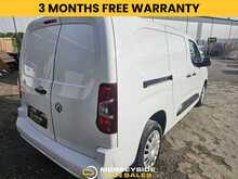 Vauxhall Combo 1.5 Turbo D 2300 Sportive Panel Van 6dr Diesel Manual L2 H1 Euro 6 (100 ps) 