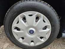Ford Transit Connect 1.5 TDCi 240 Trend Panel Van 5dr Diesel Manual L2 H1 (124 g/km, 99 bhp) 